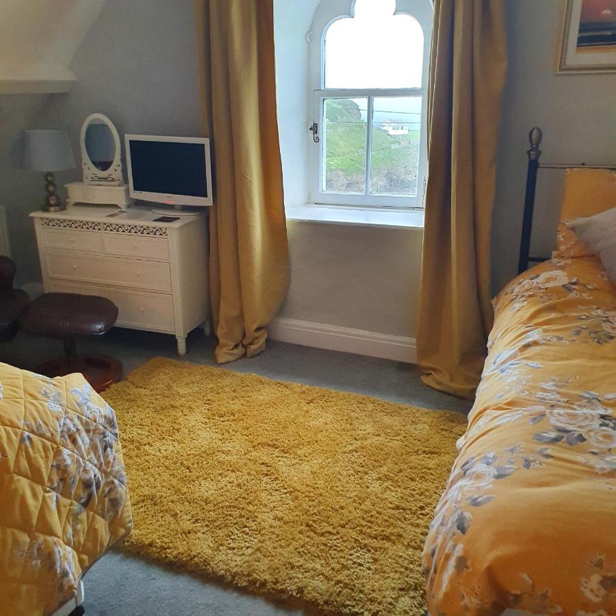 Pendyffryn Manor Bed & Breakfast Little Haven Extérieur photo