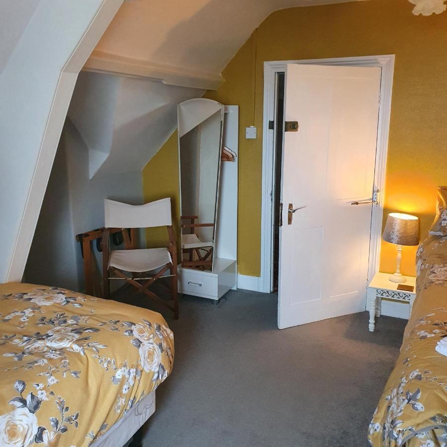 Pendyffryn Manor Bed & Breakfast Little Haven Extérieur photo