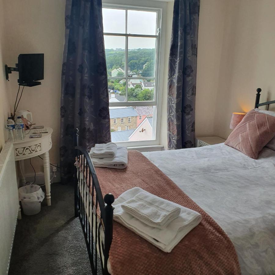Pendyffryn Manor Bed & Breakfast Little Haven Extérieur photo