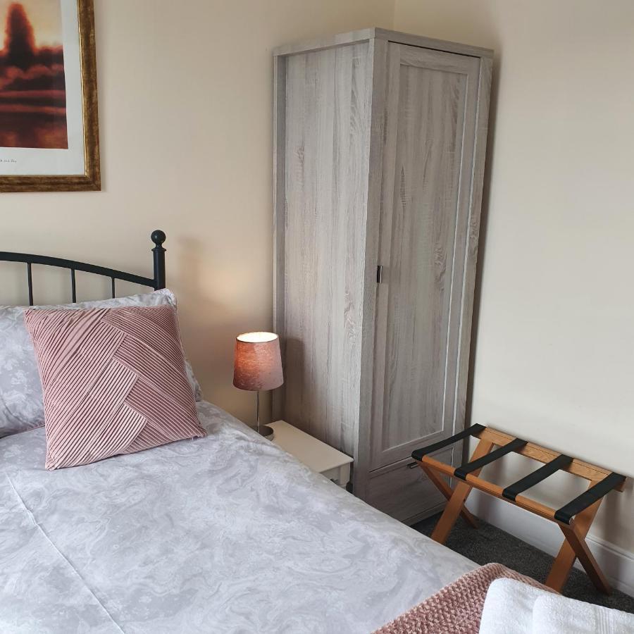 Pendyffryn Manor Bed & Breakfast Little Haven Extérieur photo