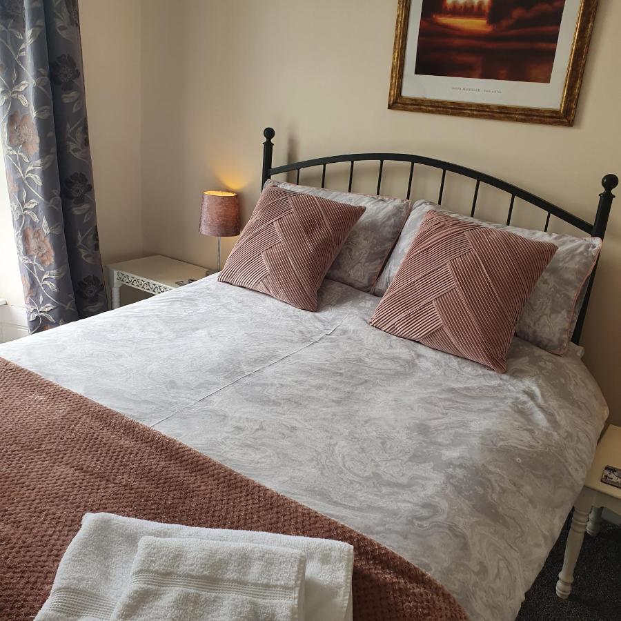 Pendyffryn Manor Bed & Breakfast Little Haven Extérieur photo
