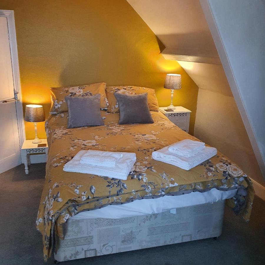 Pendyffryn Manor Bed & Breakfast Little Haven Extérieur photo
