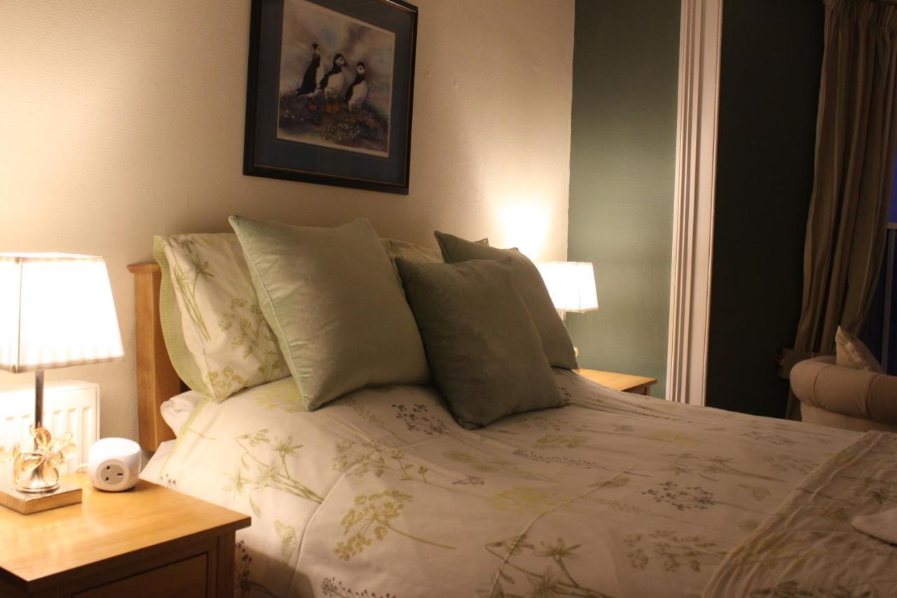 Pendyffryn Manor Bed & Breakfast Little Haven Extérieur photo