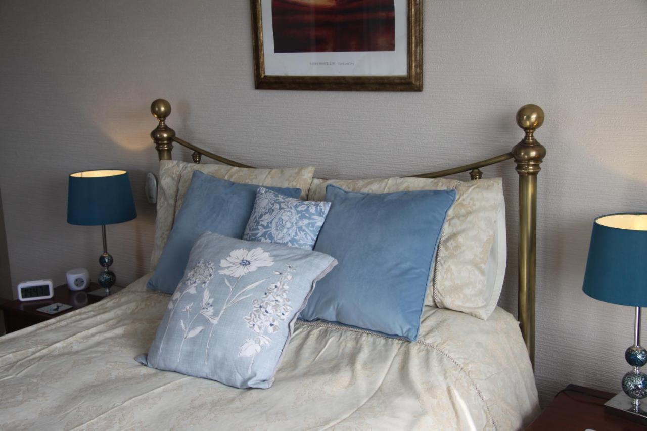 Pendyffryn Manor Bed & Breakfast Little Haven Extérieur photo