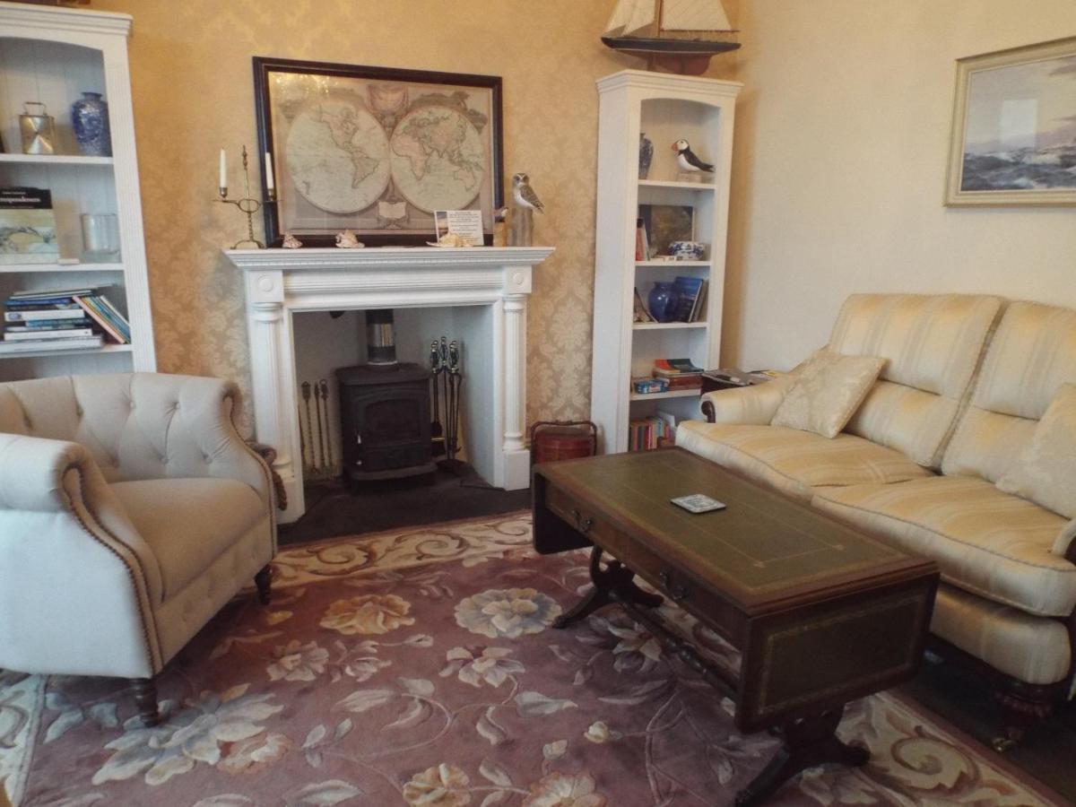 Pendyffryn Manor Bed & Breakfast Little Haven Extérieur photo