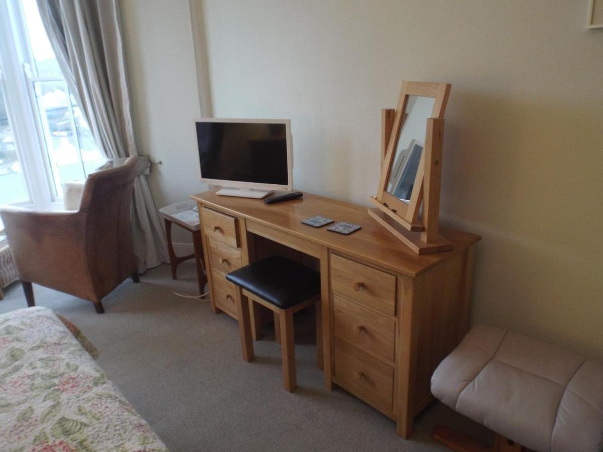Pendyffryn Manor Bed & Breakfast Little Haven Extérieur photo