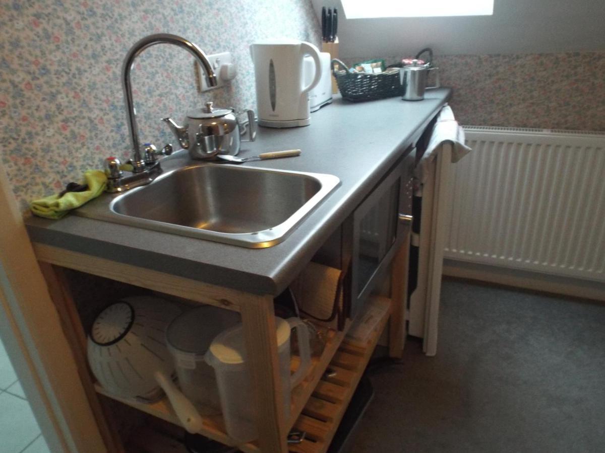 Pendyffryn Manor Bed & Breakfast Little Haven Extérieur photo