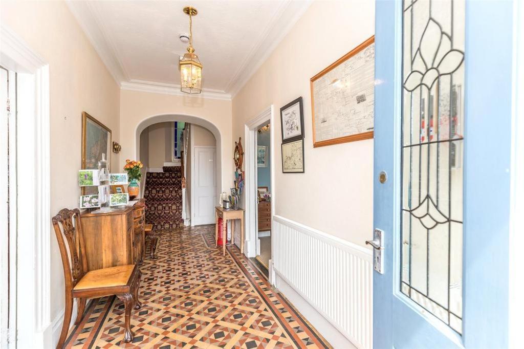 Pendyffryn Manor Bed & Breakfast Little Haven Extérieur photo