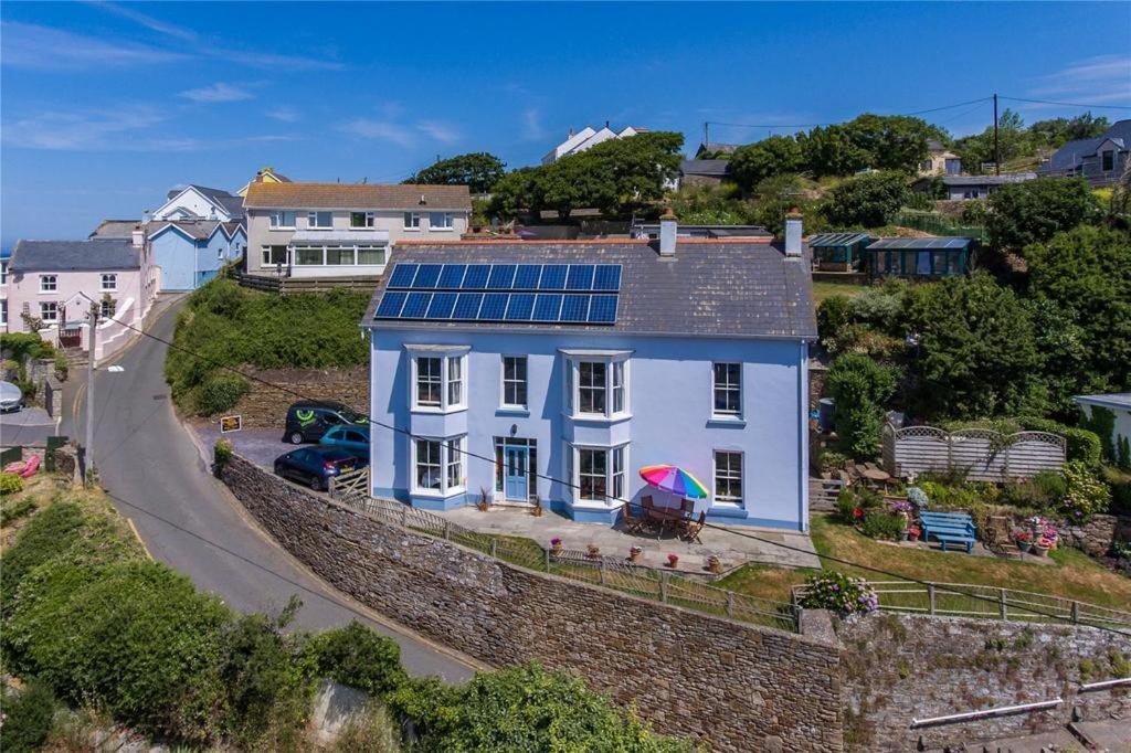 Pendyffryn Manor Bed & Breakfast Little Haven Extérieur photo