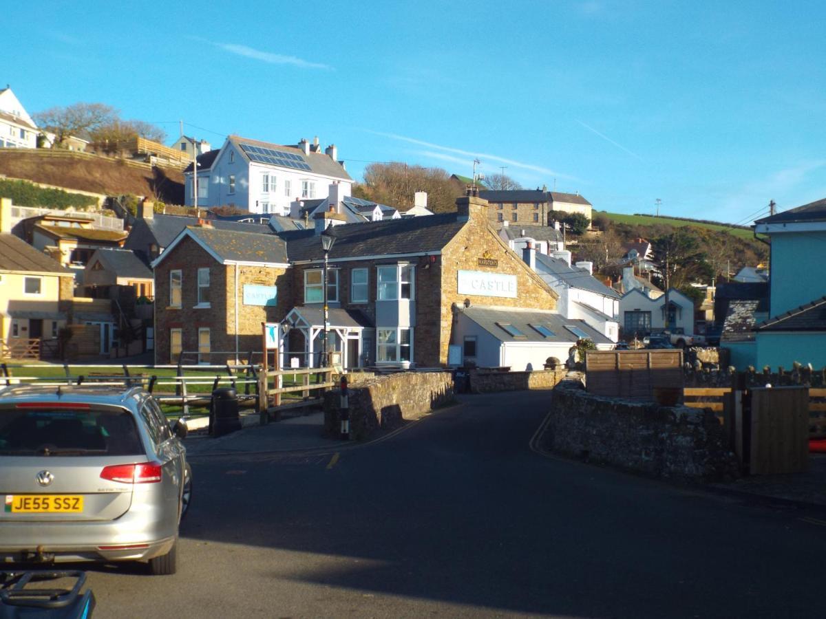 Pendyffryn Manor Bed & Breakfast Little Haven Extérieur photo